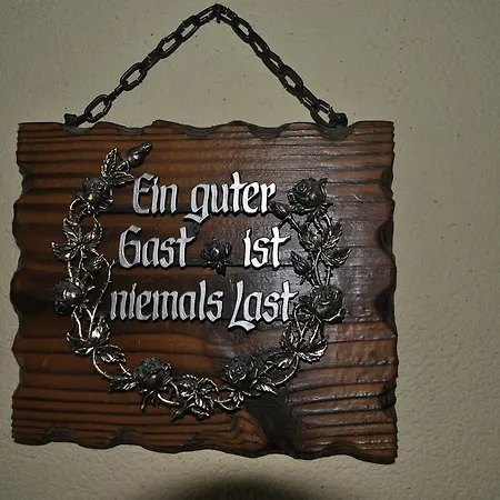 Gasthuis Haus Eder Burgi *